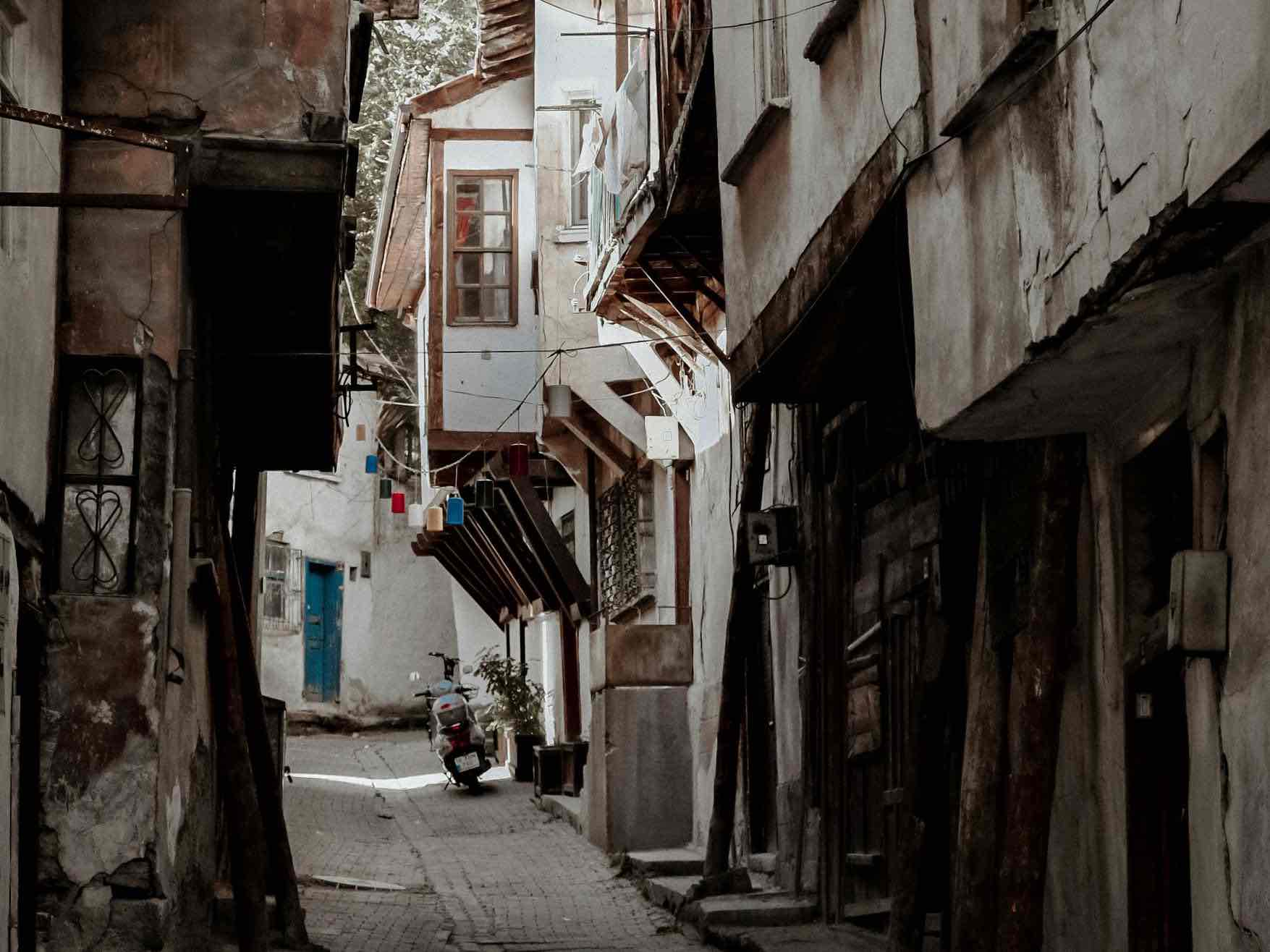 还是由我把房产税这个事说清楚吧